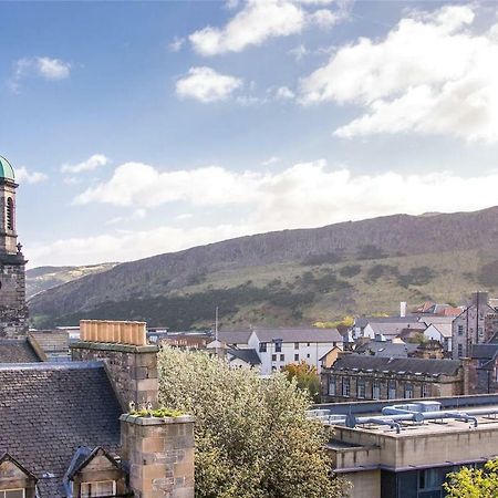 Spacious 2 Bed Apt Next To Royal Mile & Waverley EDI Exterior photo