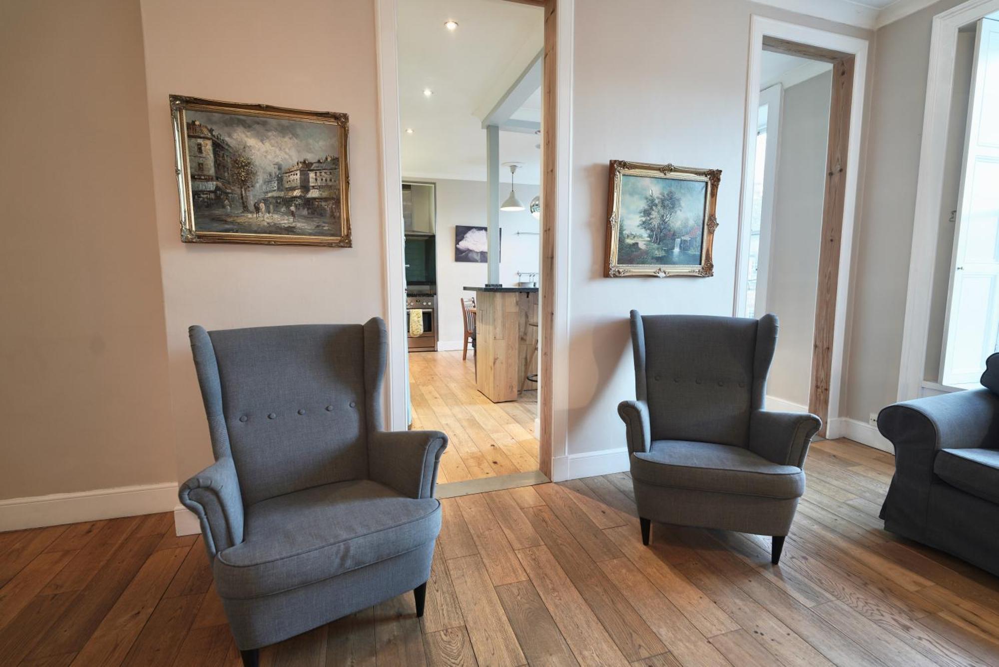 Spacious 2 Bed Apt Next To Royal Mile & Waverley EDI Exterior photo