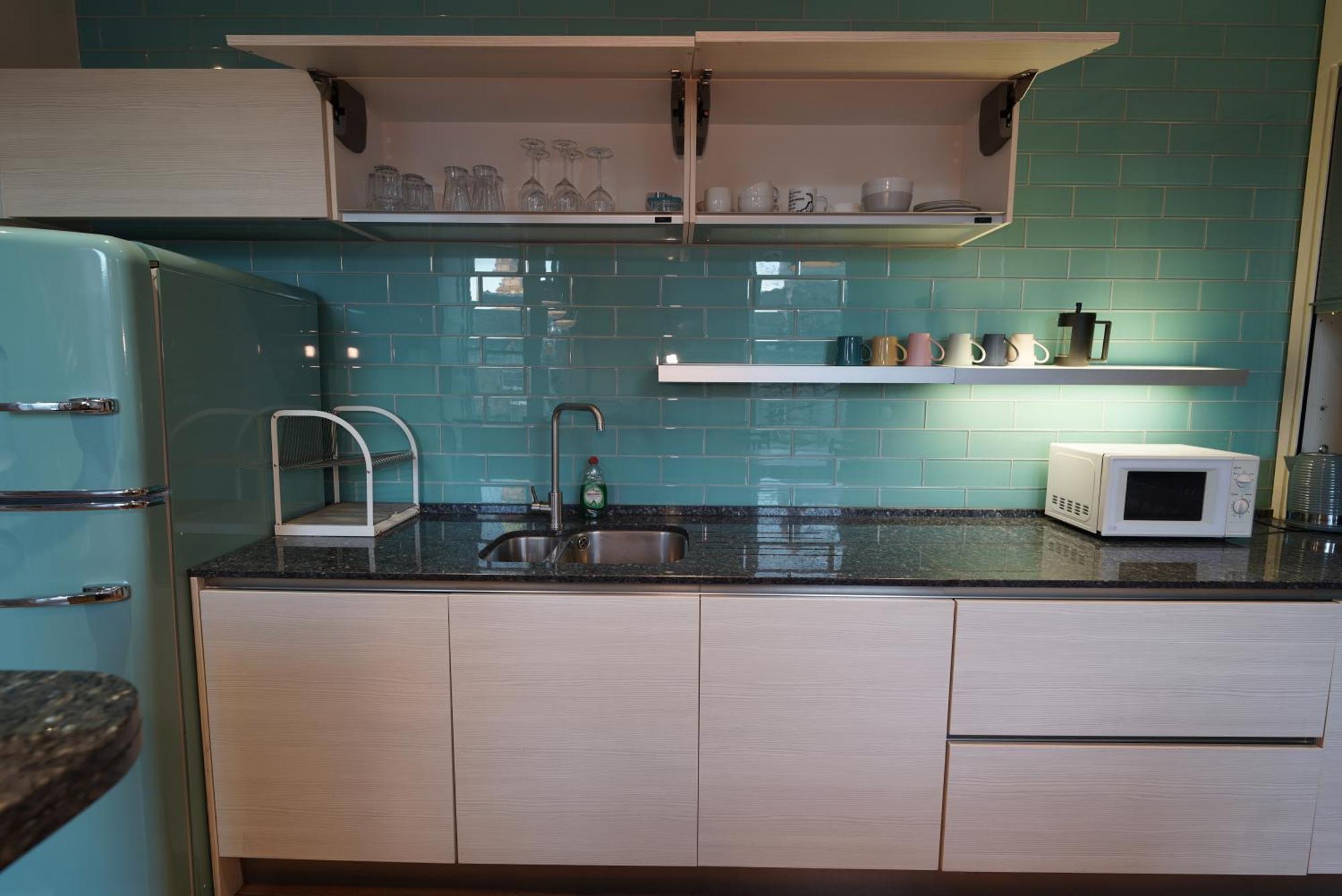 Spacious 2 Bed Apt Next To Royal Mile & Waverley EDI Exterior photo
