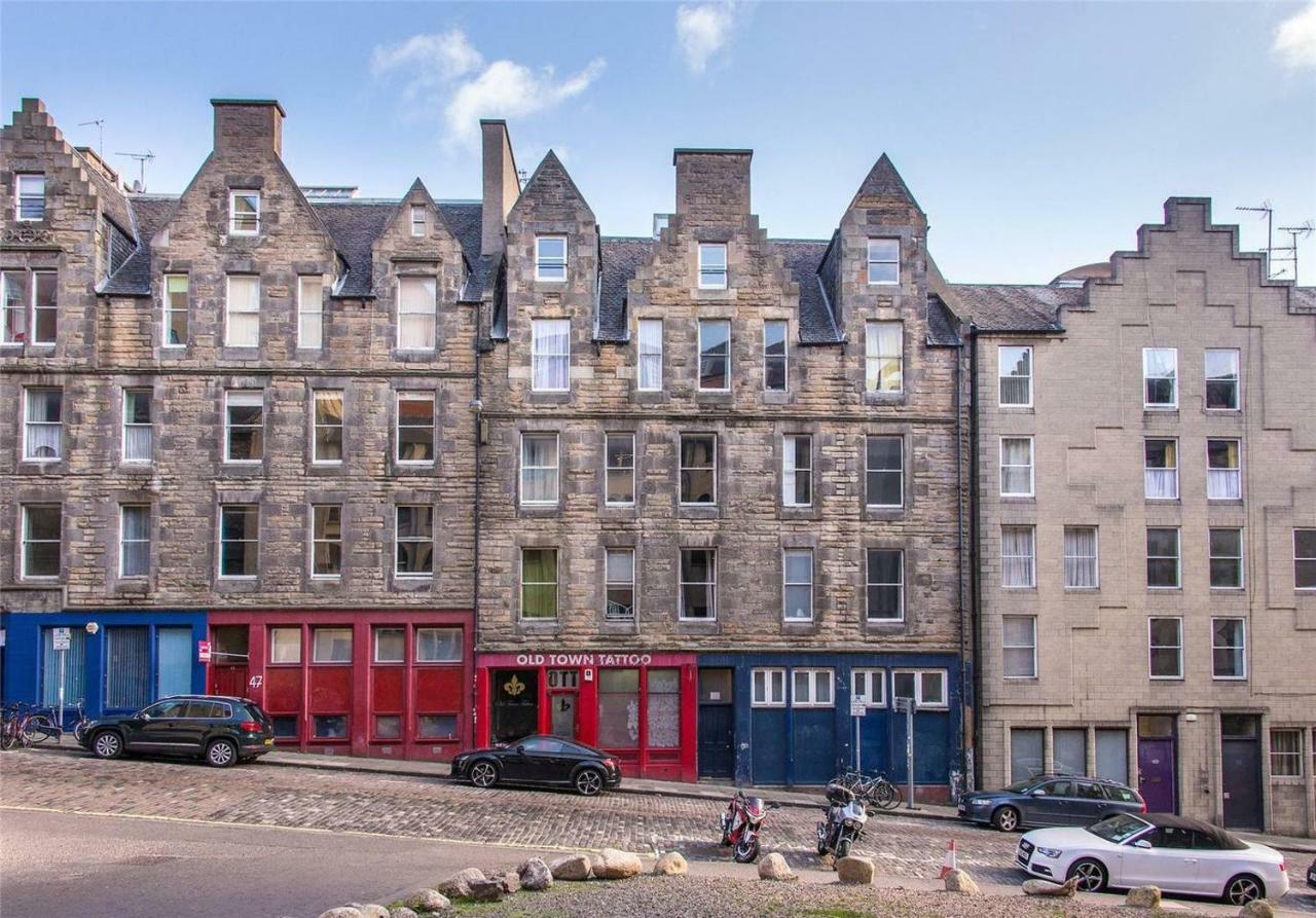 Spacious 2 Bed Apt Next To Royal Mile & Waverley EDI Exterior photo
